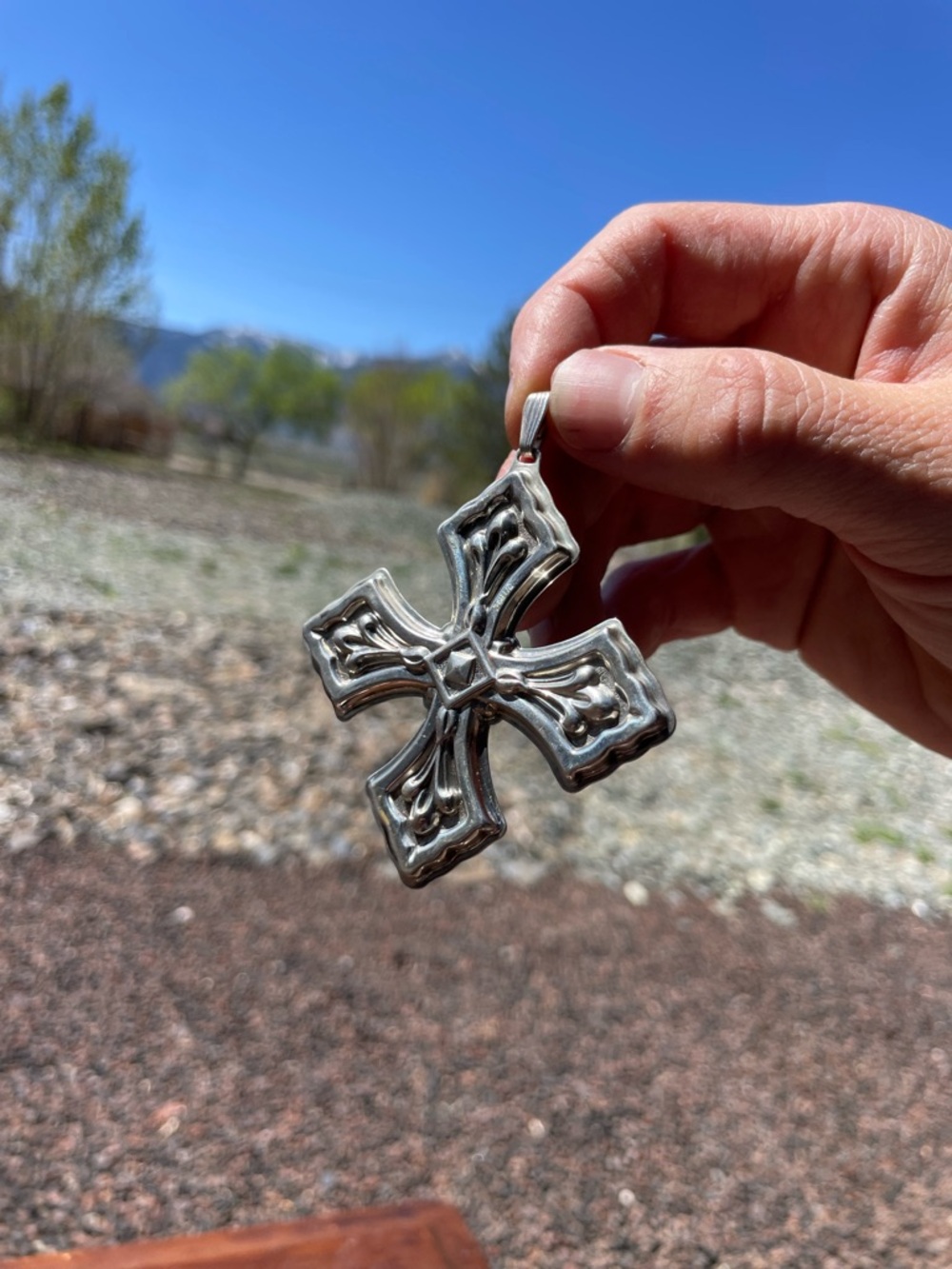 Vintage 1981 Reed & Barton Sterling Silver Cross Pendant Christian Ornate 925